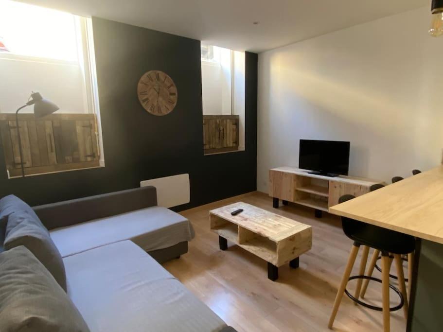 T2 4 Places 4Min A Pied Chateau Pau Εξωτερικό φωτογραφία